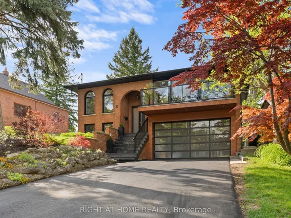 10 Wingrove Hl, Toronto, ON M9B 2C6