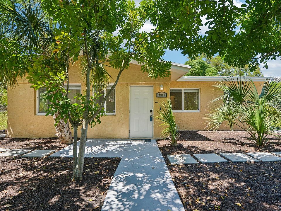 1st image of 2943 NW 13th Street