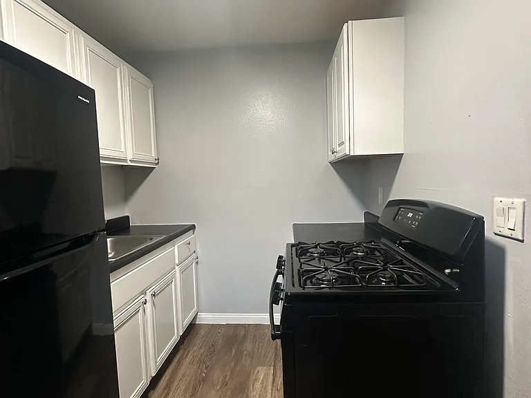 Vista Hermosa Apartments — Photo 4