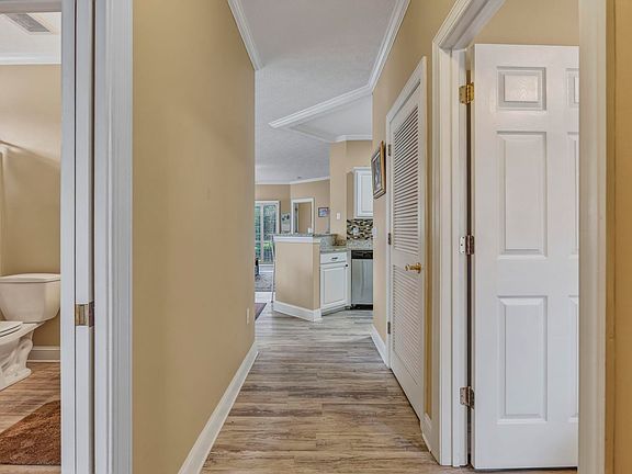 4th image of 876 Palmetto Trail #101