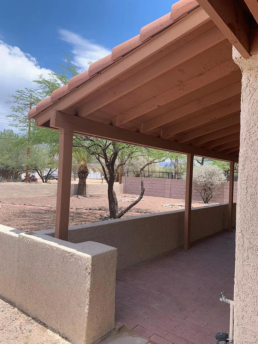 Building Photo - 1474 E Hedrick Dr
