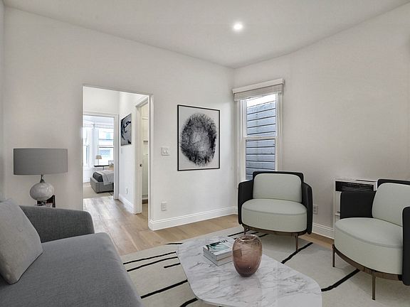 5th image of 1710 Larkin St APT 12