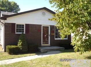 845 High St, Clawson, MI 48017