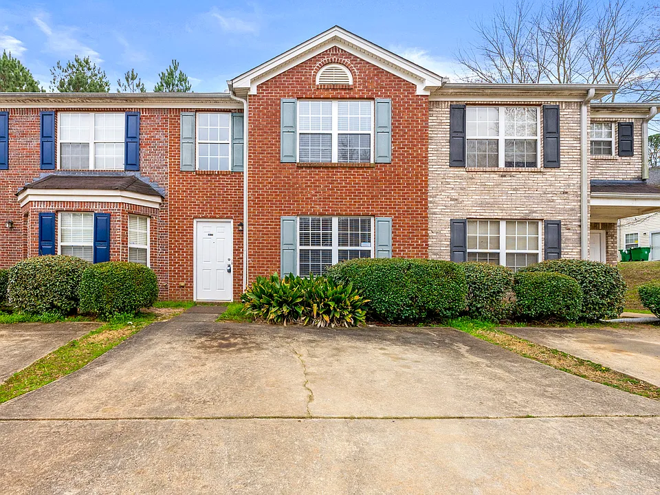 3033 Western Sunset Ct