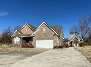 13 Sonoma Dr, Fayetteville, TN 37334
