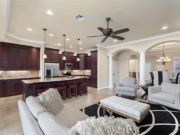 5th image of 21572 Baccarat LN #203