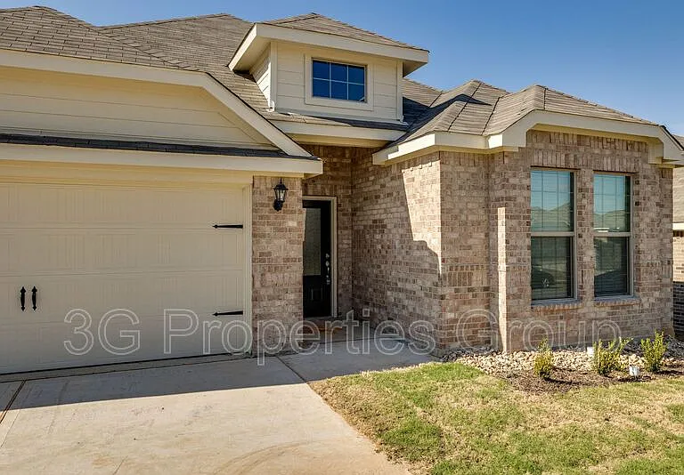 352 Lowery Oaks Trl — Photo 2
