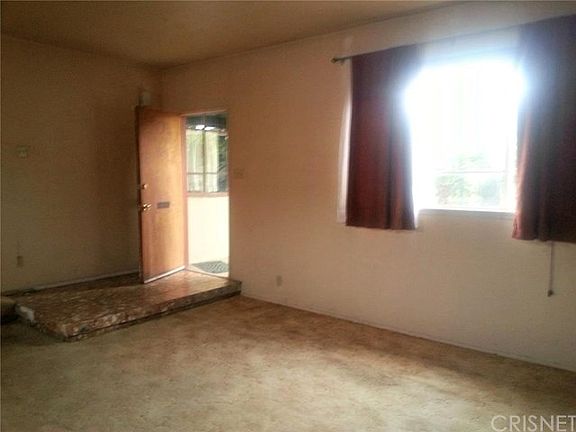3rd image of 13956 Burton St