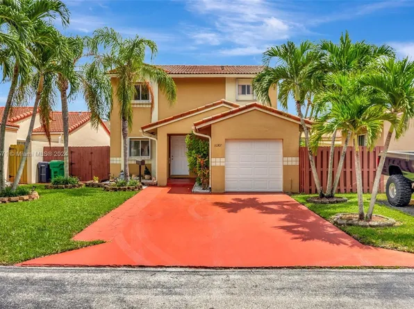 10307 SW 156th Ct, Miami, FL 33196