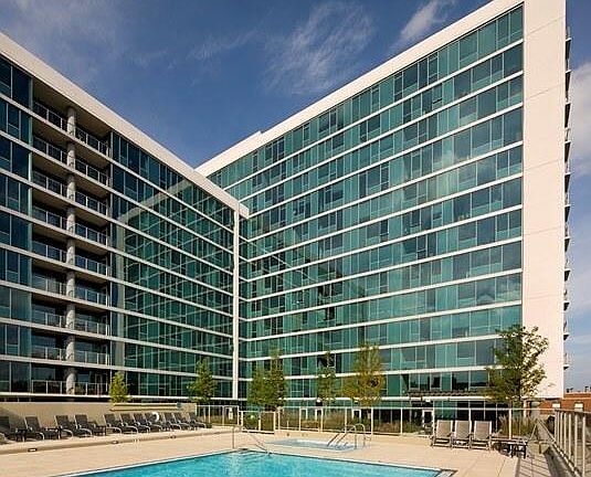 4th image of 3701 N Broadway St #1110