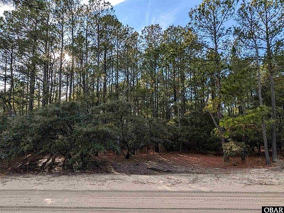 4th image of 2368 Swan Island Rd