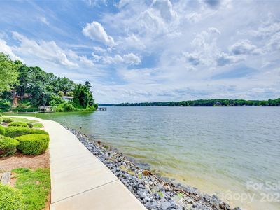 14053 Queens Harbor Rd, Charlotte, NC, 28278