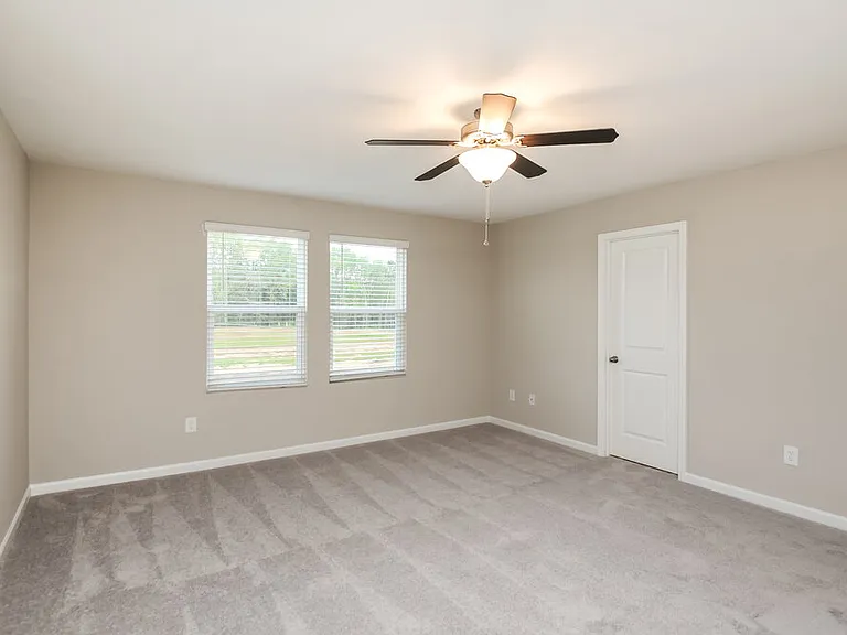 15 Streamview — Photo 9