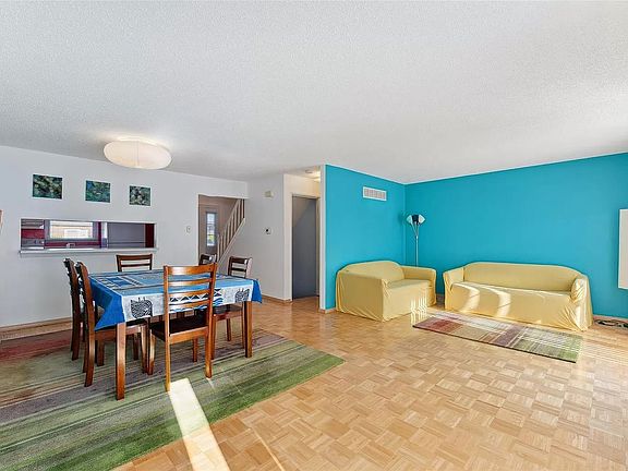 2nd image of 10333 Corbeil Dr