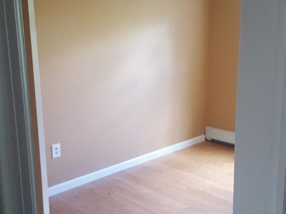 2nd image of 82 Jewett Ave #1
