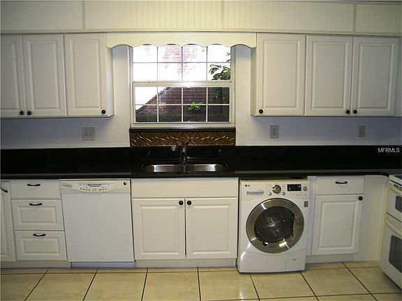 5th image of 3630 38th Ave S APT 78