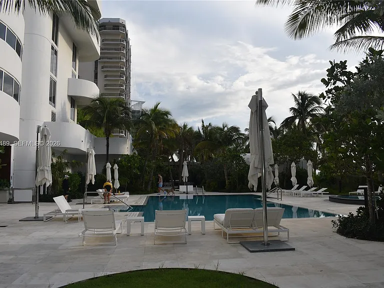 6365 Collins Ave #1211 — Photo 42