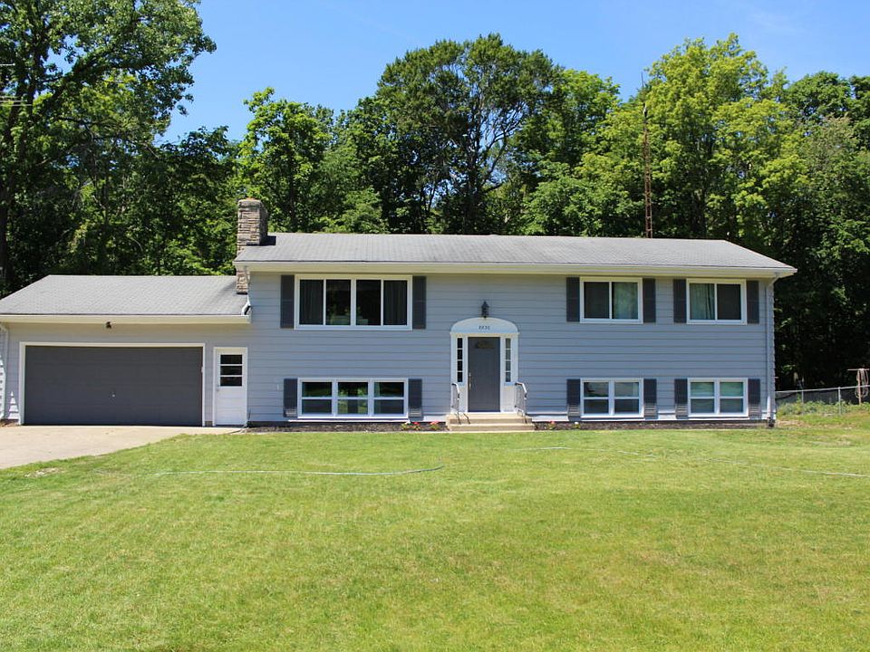 1st image of 8830 Maplewood Dr