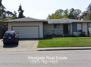 71 Rocca Dr, Petaluma, CA 94952