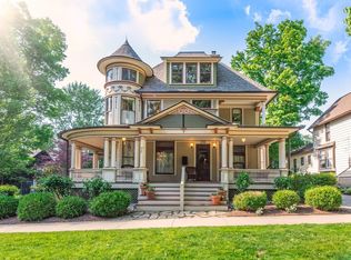 208 South St, Chelsea, MI 48118