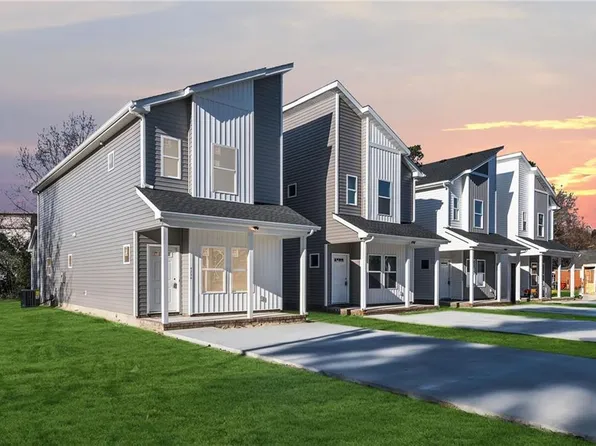 415B Elcinoca Dr, Elizabeth City, NC 27909