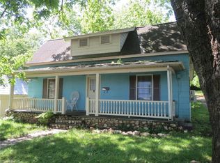 129 W Main St, Jonesville, NC 28642