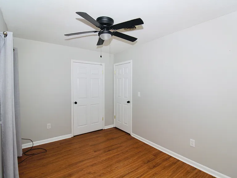 626 N 32nd St #1 — Photo 10