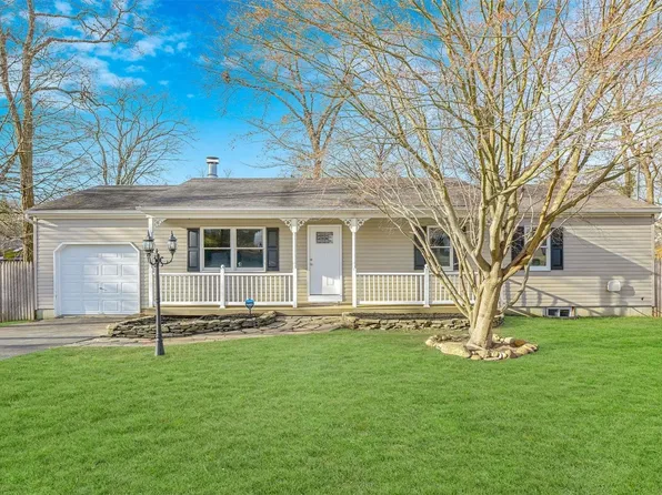 12 Patchogue Holbrook Road, Ronkonkoma, NY 11779