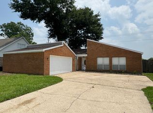 415 Mistywood Dr, Houston, TX 77090