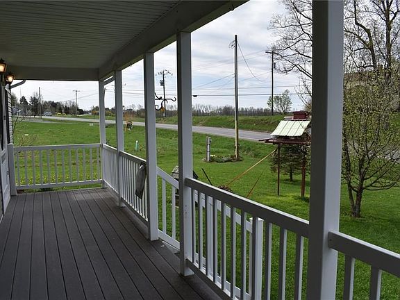 Front Porch "close-up".