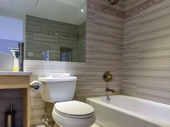 418 East 59th Street image 12 of 20