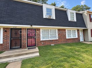 3743 Cambridge Station Dr, Memphis, TN 38115