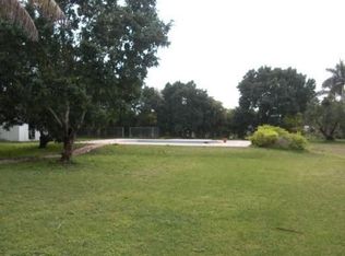 15750 SW 252nd St, Homestead, FL 33031