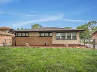 3102 Stafford Dr, Markham, IL 60428