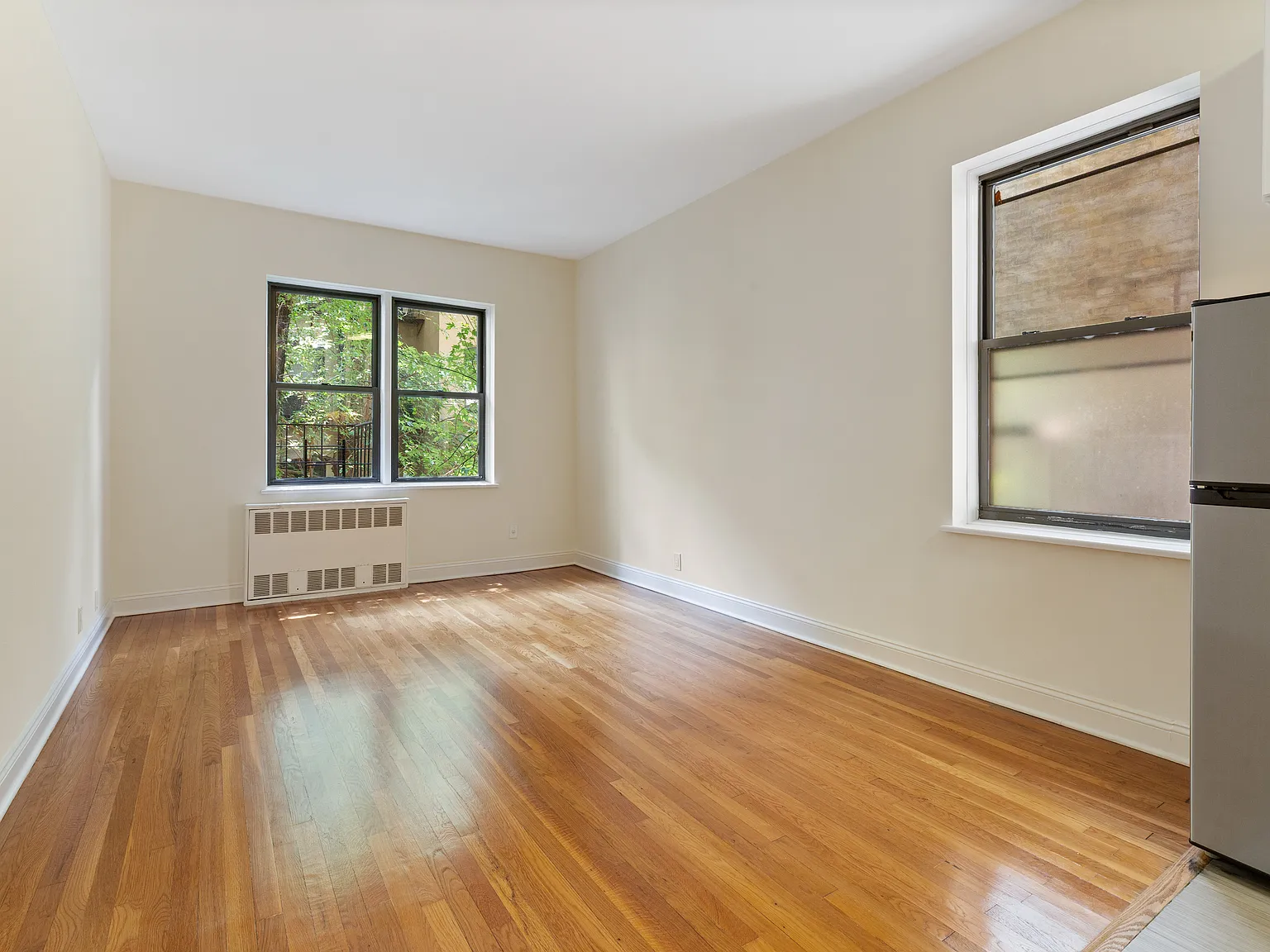 534 East 88th Street — Photo 1