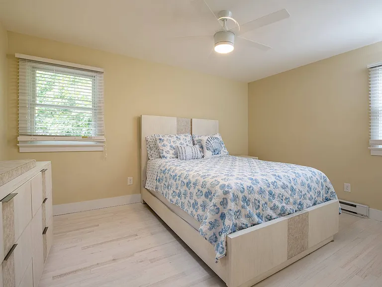 55 Shinnecock Rd #A — Photo 9