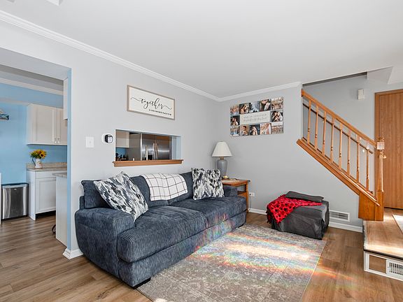 5th image of 16106 Creekmont Ct