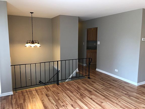4th image of 19010 Cedar Ave