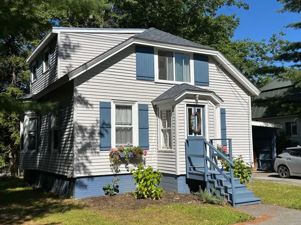 3 Bunker Avenue, Fairfield, ME 04937