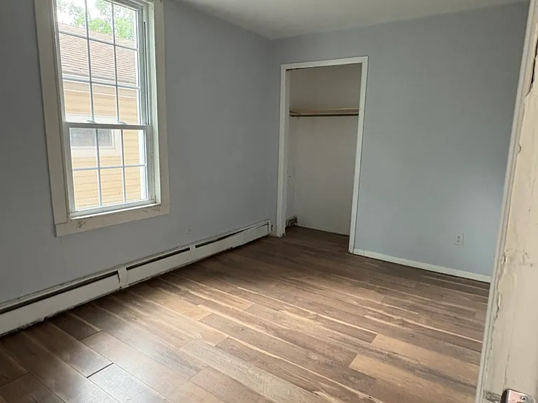 208 Main St #D — Photo 5