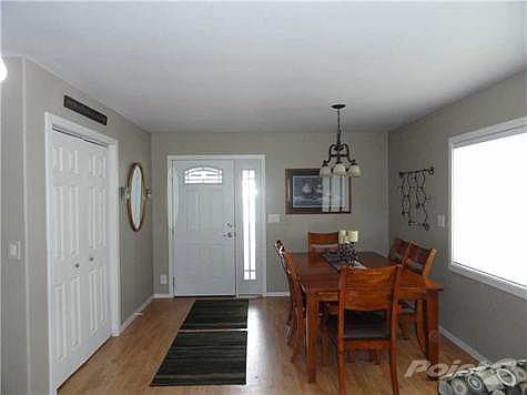 2nd image of 1220 Glencoe Dr