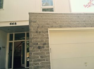 668 29th Rd S, Arlington, VA 22202