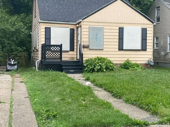 18226 Kentfield St, Detroit, MI 48219