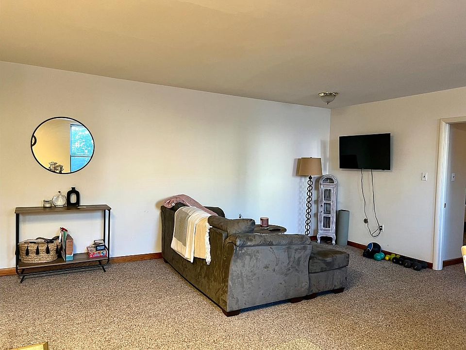 Living Rm