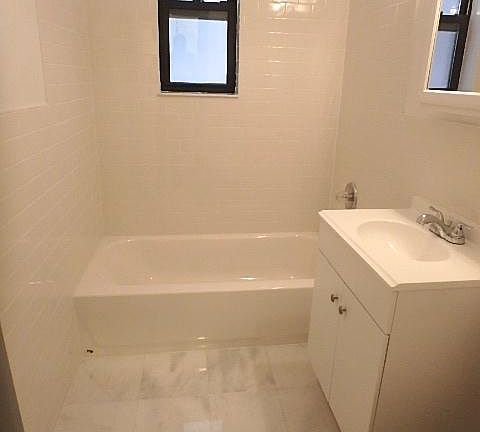 3rd image of 4328 39th Pl APT 23