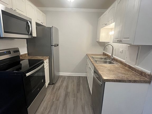 2nd image of 860 E Old Willow Rd APT 139