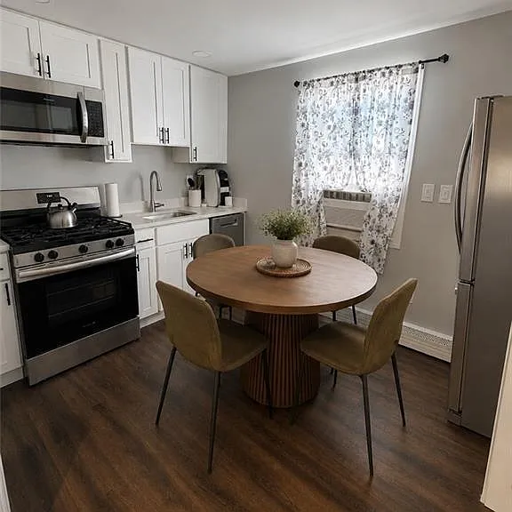 10 Lake Ave — Photo 4