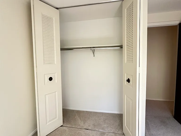 9459 Greenhill Ct — Photo 19
