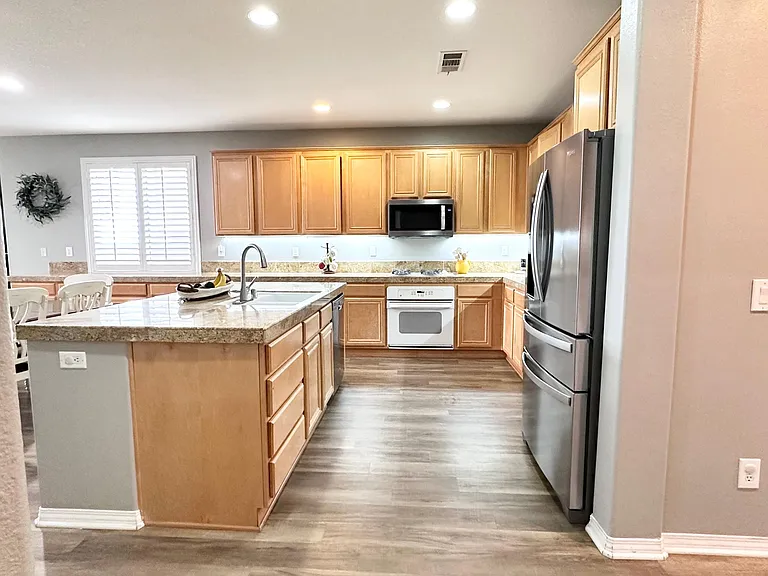 4343 Club Vista Dr — Photo 13