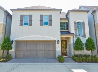 10207 Preston Crest Dr, Houston, TX 77042